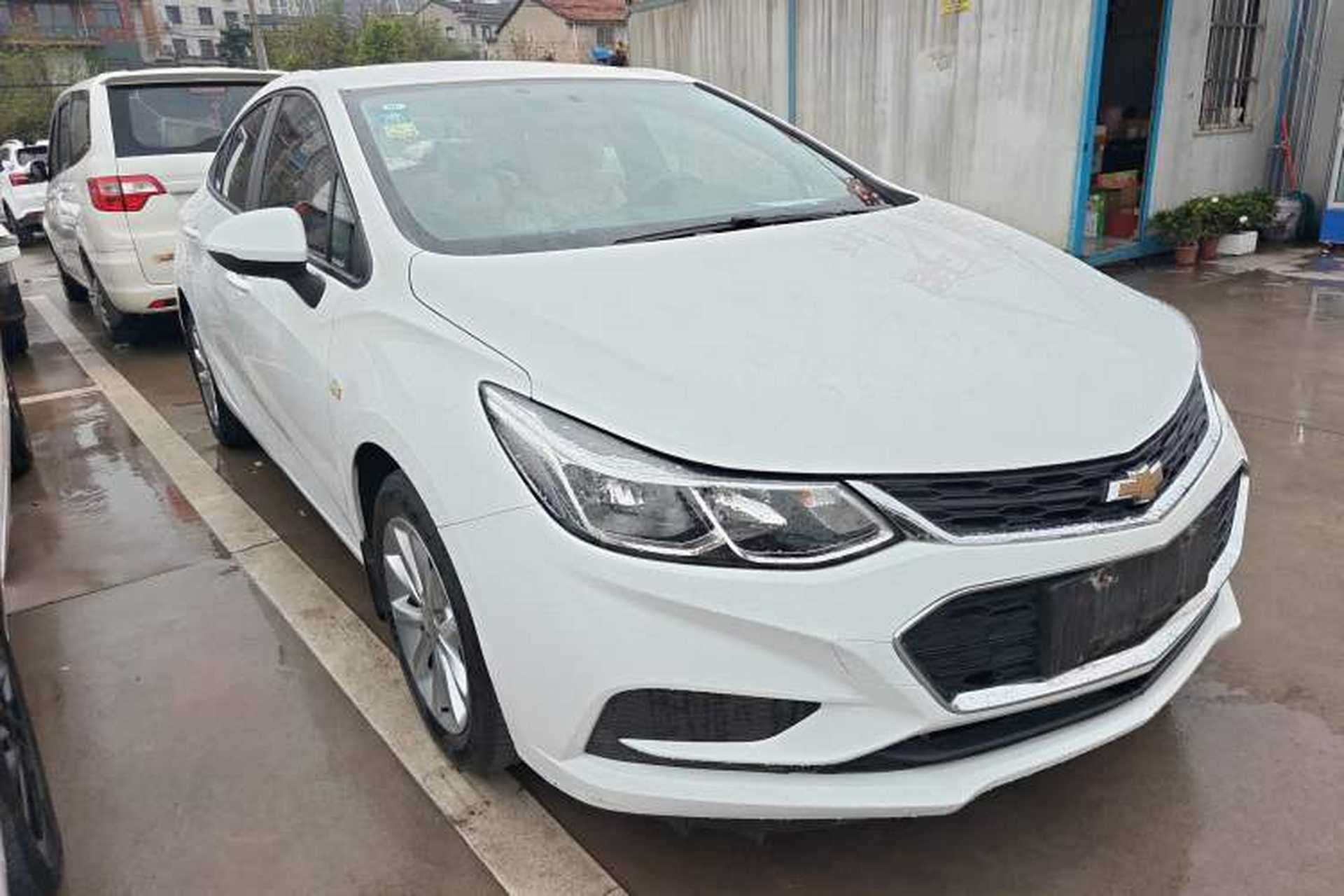 Used Chevrolet Cruze 2017 1.5L Manual Pioneer Edition Exterior 1