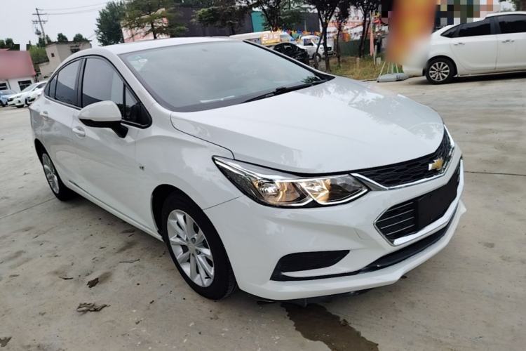 Used Chevrolet Cruze 2017 1.5L Automatic Pioneer Sunroof Edition Exterior 1