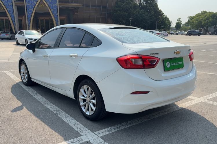 Used Chevrolet Cruze 2017 1.5L Automatic Pioneer Sunroof Edition Exterior 1