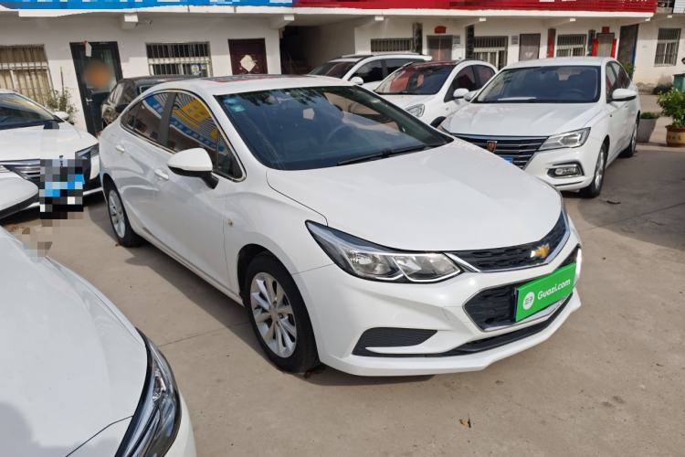 Used Chevrolet Cruze 2017 1.5L Automatic Pioneer Sunroof Edition Exterior 1