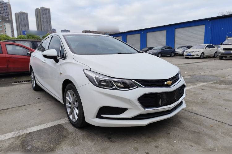 Used Chevrolet Cruze 2017 1.5L Automatic Pioneer Sunroof Edition Exterior 2