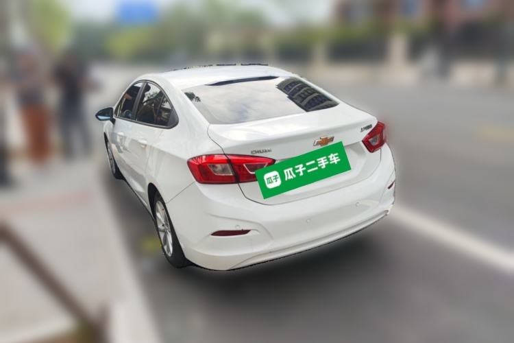 Used Chevrolet Cruze 2017 1.5L Automatic Pioneer Sunroof Edition Exterior 3