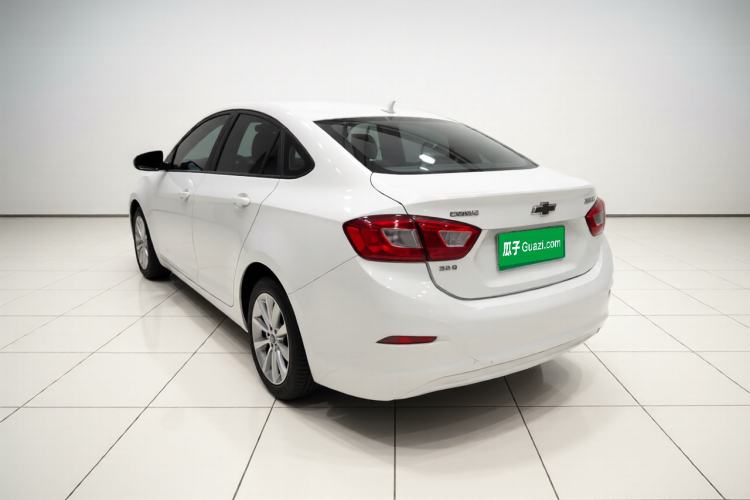 Used Chevrolet Cruze 2017 1.5L Automatic Pioneer Sunroof Edition Exterior 3