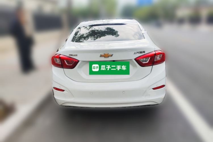 Used Chevrolet Cruze 2017 1.5L Automatic Pioneer Sunroof Edition Exterior 4