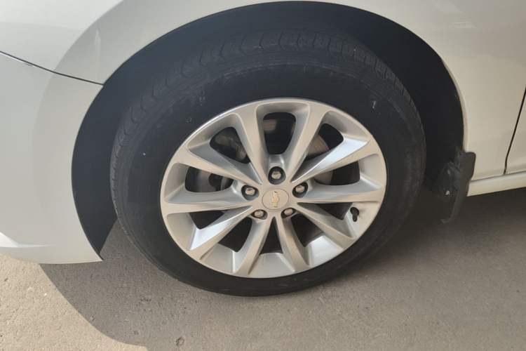 Used Chevrolet Cruze 2017 1.5L Automatic Xuanfeng Edition Exterior 4