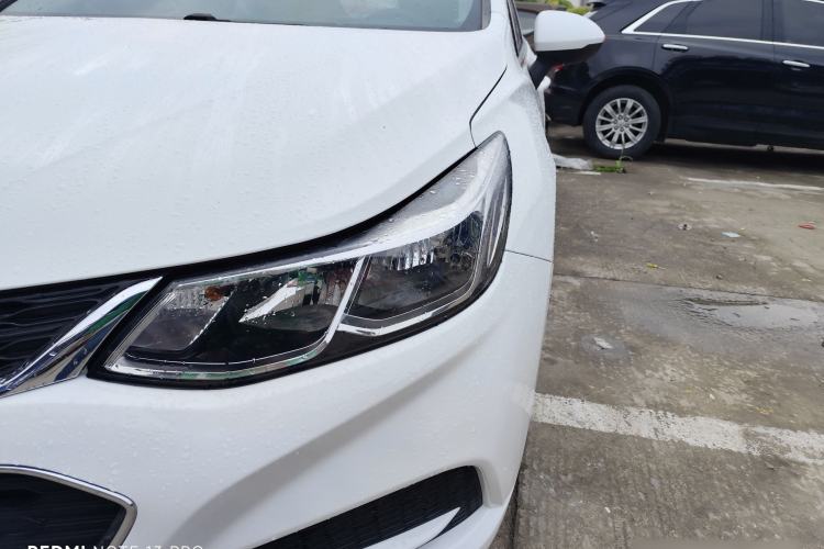 Used Chevrolet Cruze 2017 1.5L Automatic Pioneer Sunroof Edition Exterior 8