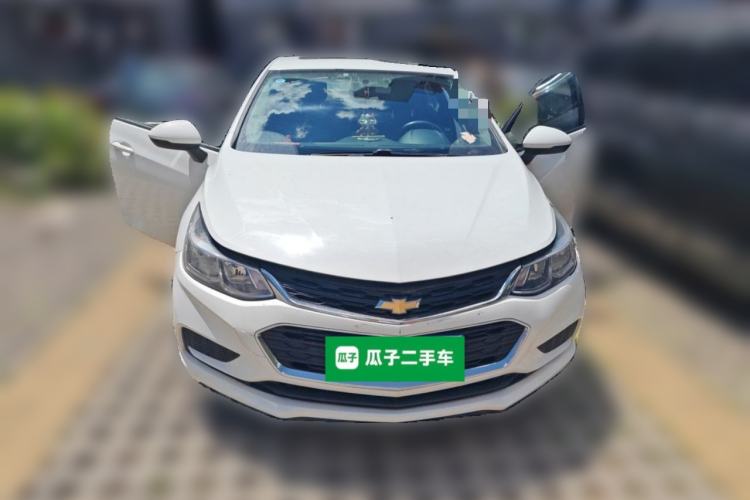 Used Chevrolet Cruze 2017 1.5L Automatic Pioneer Sunroof Edition Front