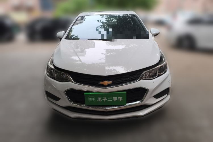 Used Chevrolet Cruze 2017 1.5L Hatchback Automatic Pioneer Sunroof Edition Front