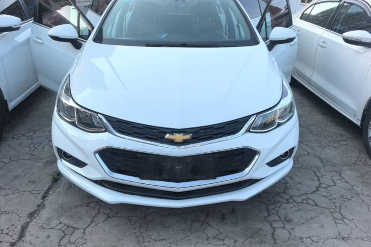 Used Chevrolet Cruze 2017 1.5L Manual Xuanfeng Edition Front