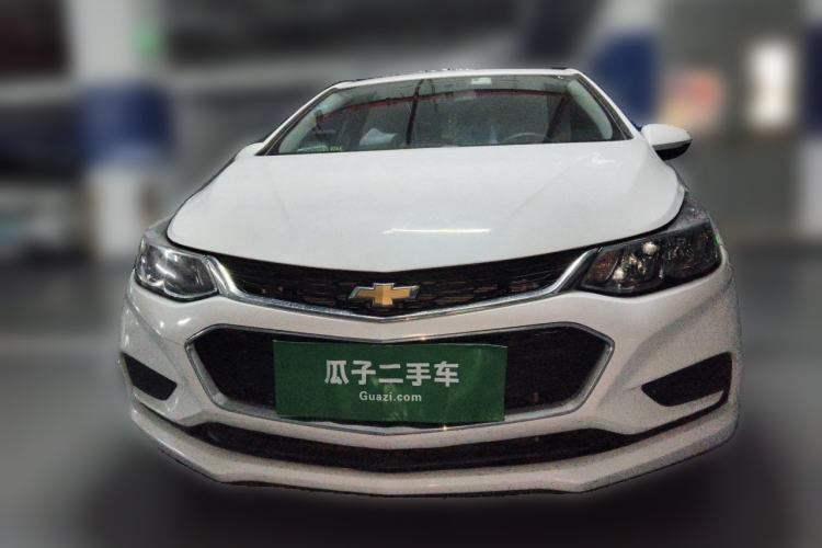 Used Chevrolet Cruze 2017 1.5L Automatic Pioneer Sunroof Edition Front