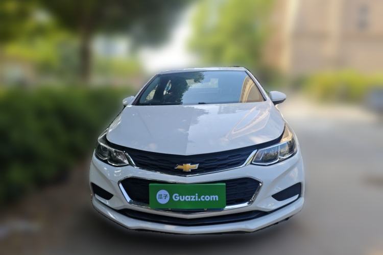 Used Chevrolet Cruze 2017 1.5L Automatic Pioneer Sunroof Edition Front