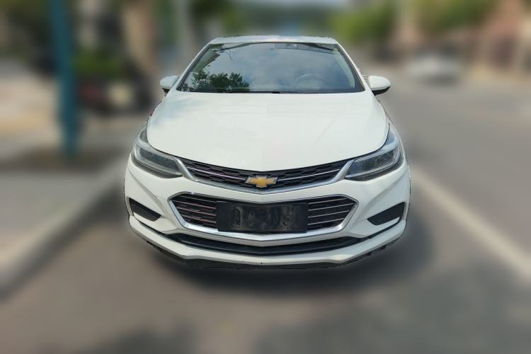 Used Chevrolet Cruze 2017 1.5L Automatic Pioneer Sunroof Edition Front