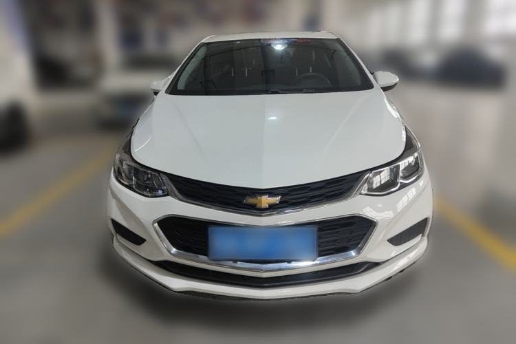 Used Chevrolet Cruze 2017 1.5L Automatic Pioneer Sunroof Edition Front