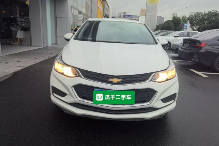 Used Chevrolet Cruze 2017 1.5L Automatic Pioneer Sunroof Edition Front