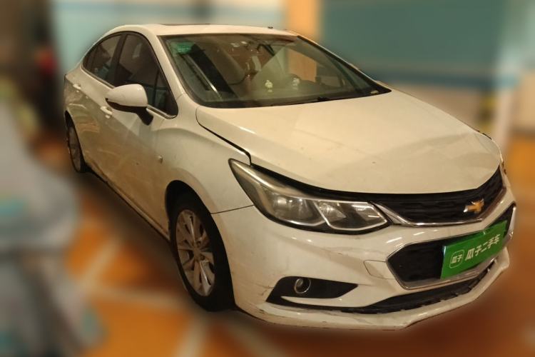 Used Chevrolet Cruze 2017 1.5L Automatic Xuanfeng Edition Front Right 45 Deg