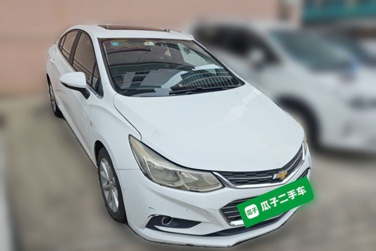 Used Chevrolet Cruze 2017 1.5L Automatic Xuanfeng Edition Front Right 45 Deg