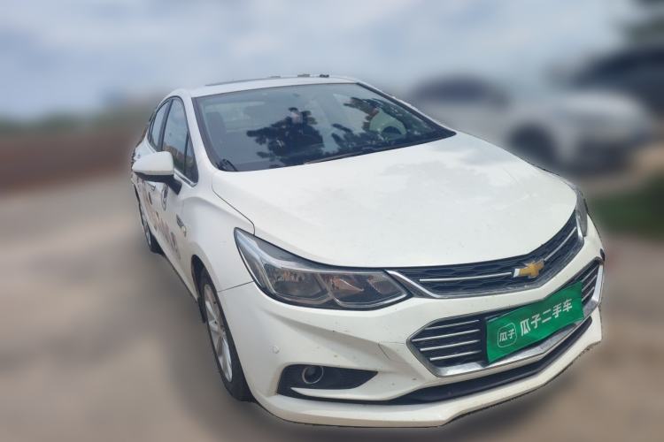 Used Chevrolet Cruze 2017 1.5L Manual Xuanfeng Edition Front Right 45 Deg