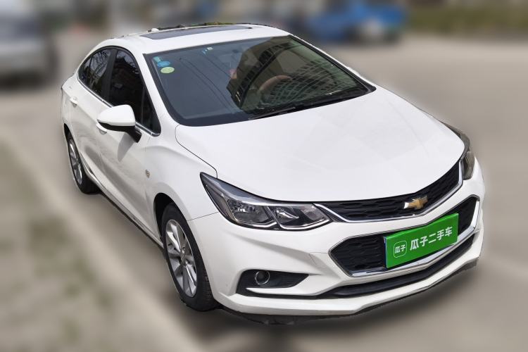 Used Chevrolet Cruze 2017 1.5L Automatic Xuanfeng Edition Front Right 45 Deg