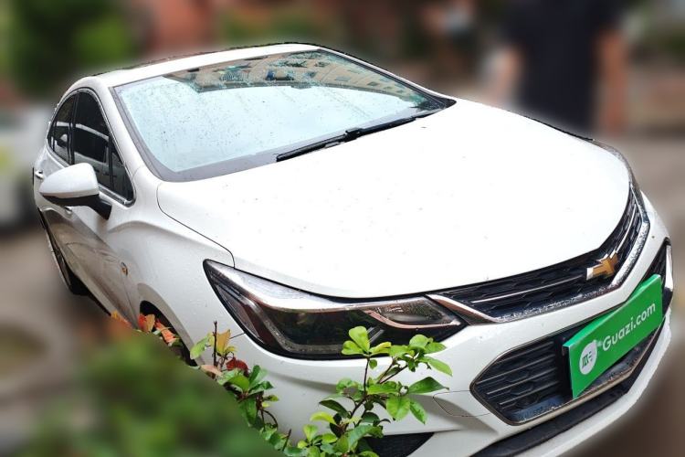 Used Chevrolet Cruze 2017 1.4T Dual-Clutch Lingfeng Edition Front Right 45 Deg