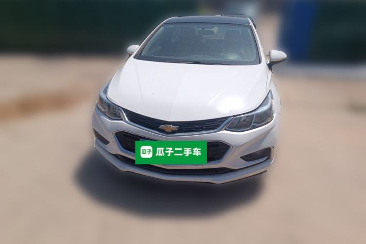 Used Chevrolet Cruze 2017 1.5L Automatic Pioneer Sunroof Edition Front