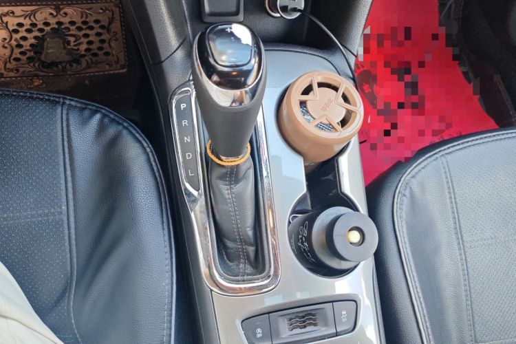 Used Chevrolet Cruze 2017 1.5L Automatic Pioneer Sunroof Edition Gear Lever