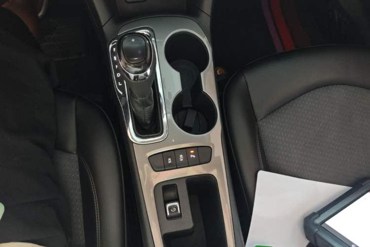 Used Chevrolet Cruze 2017 1.5L Automatic Xuanfeng Edition Gear Lever