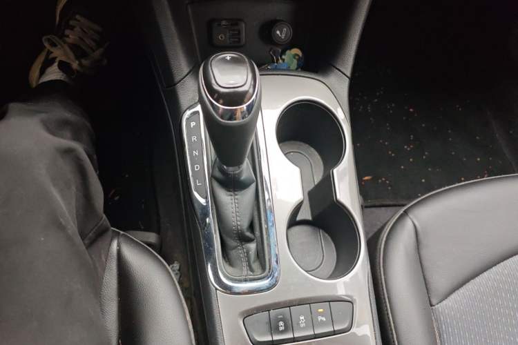 Used Chevrolet Cruze 2017 1.5L Automatic Xuanfeng Edition Gear Lever