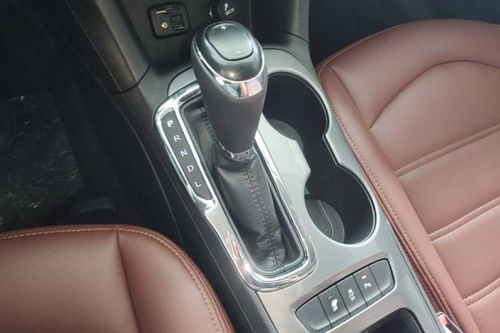 Used Chevrolet Cruze 2017 1.5L Automatic Xuanfeng Edition Gear Lever