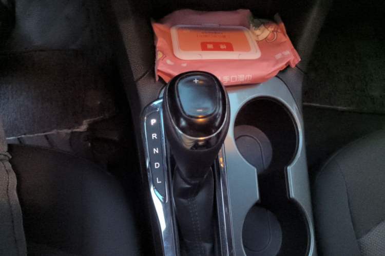 Used Chevrolet Cruze 2017 1.4T Dual-Clutch Pioneer Sunroof Edition Gear Lever