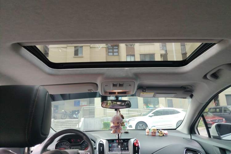 Used Chevrolet Cruze 2017 1.5L Hatchback Automatic Xuanfeng Edition Headliner