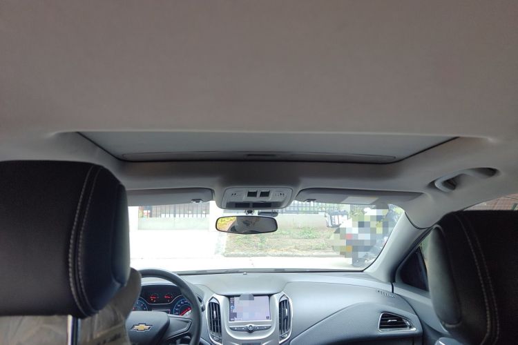 Used Chevrolet Cruze 2017 1.5L Automatic Pioneer Sunroof Edition Headliner