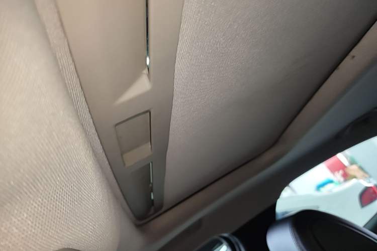 Used Chevrolet Cruze 2017 1.5L Automatic Xuanfeng Edition Headliner