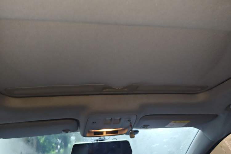 Used Chevrolet Cruze 2017 1.5L Automatic Pioneer Sunroof Edition Headliner
