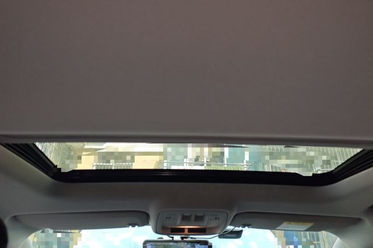 Used Chevrolet Cruze 2017 1.5L Automatic Pioneer Sunroof Edition Headliner