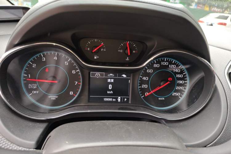 Used Chevrolet Cruze 2017 1.5L Automatic Pioneer Sunroof Edition Instrument Cluster