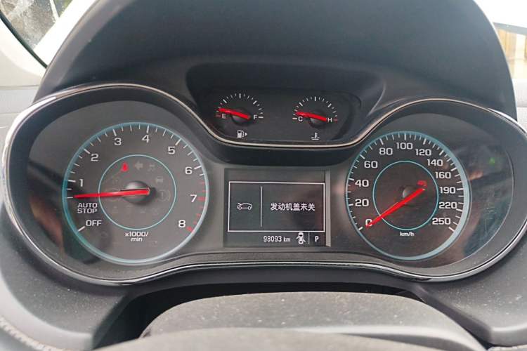 Used Chevrolet Cruze 2017 1.5L Automatic Pioneer Sunroof Edition Instrument Cluster