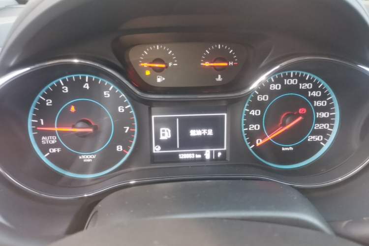 Used Chevrolet Cruze 2017 1.5L Automatic Pioneer Sunroof Edition Instrument Cluster