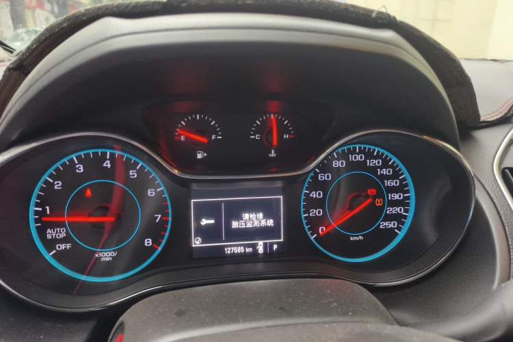 Used Chevrolet Cruze 2017 1.5L Automatic Pioneer Sunroof Edition Instrument Cluster