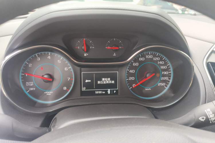 Used Chevrolet Cruze 2017 1.5L Automatic Pioneer Sunroof Edition Instrument Cluster