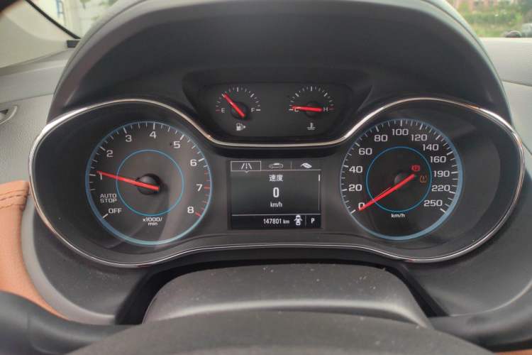 Used Chevrolet Cruze 2017 1.5L Automatic Pioneer Sunroof Edition Instrument Cluster