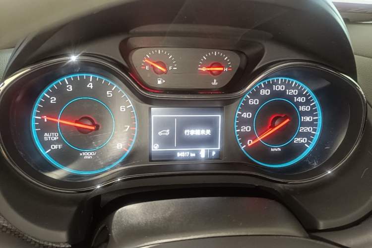 Used Chevrolet Cruze 2017 1.5L Automatic Pioneer Sunroof Edition Instrument Cluster