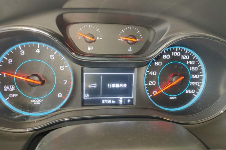 Used Chevrolet Cruze 2017 1.5L Automatic Pioneer Sunroof Edition Instrument Cluster