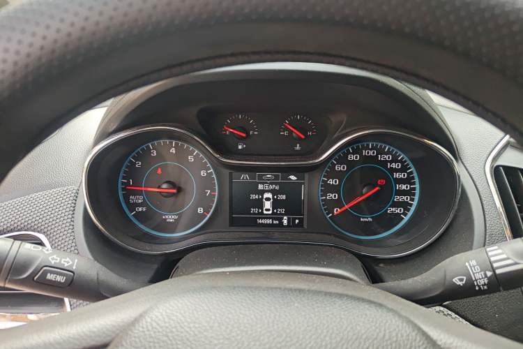 Used Chevrolet Cruze 2017 1.4T Dual-Clutch Pioneer Sunroof Edition Instrument Cluster