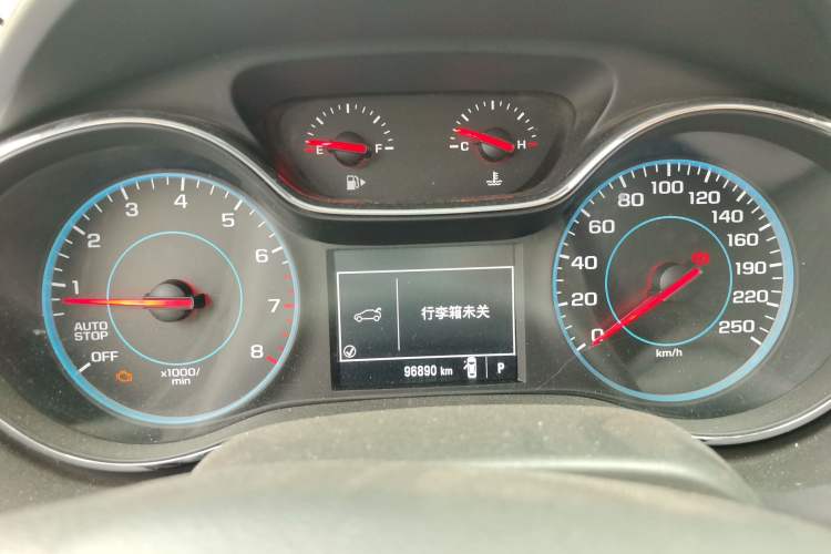 Used Chevrolet Cruze 2017 1.5L Automatic Pioneer Sunroof Edition Instrument Cluster