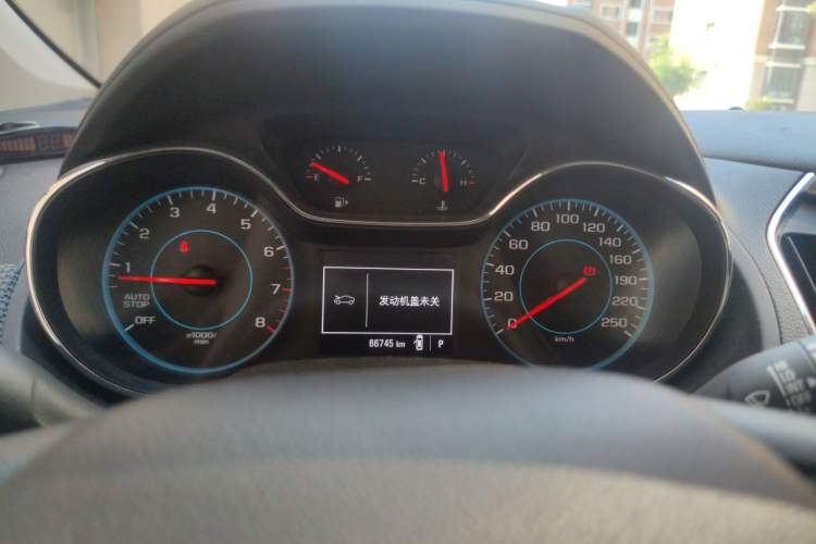 Used Chevrolet Cruze 2017 1.5L Automatic Pioneer Sunroof Edition Instrument Cluster