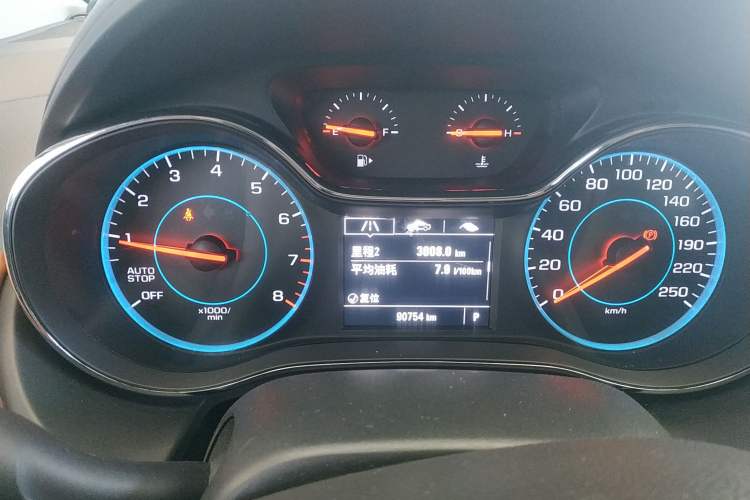 Used Chevrolet Cruze 2017 1.5L Automatic Pioneer Sunroof Edition Instrument Cluster