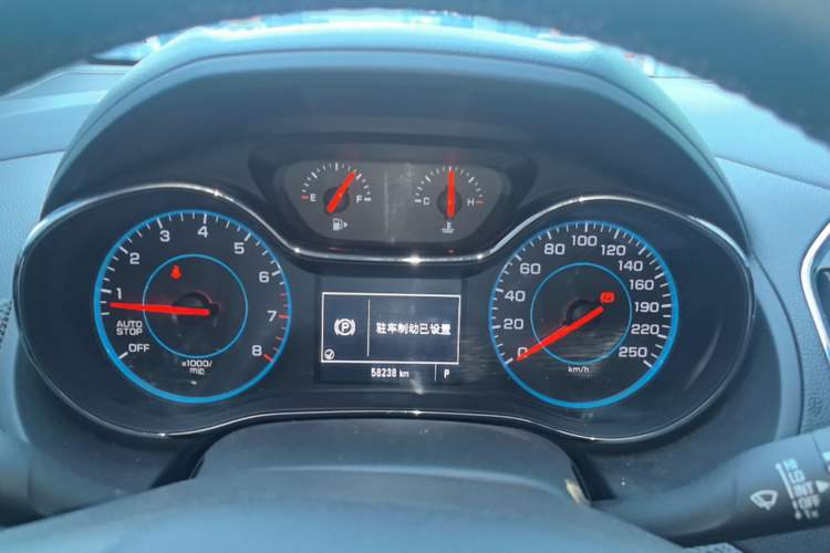 Used Chevrolet Cruze 2017 1.5L Automatic Pioneer Sunroof Edition Instrument Cluster