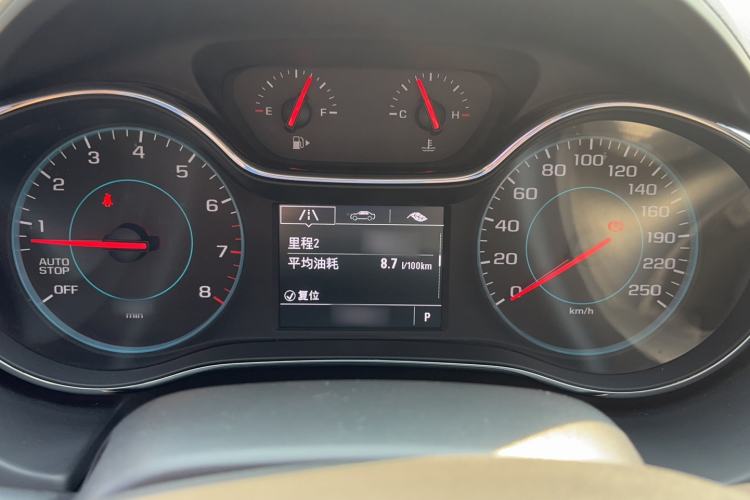 Used Chevrolet Cruze 2017 1.5L Automatic Pioneer Sunroof Edition Instrument Cluster