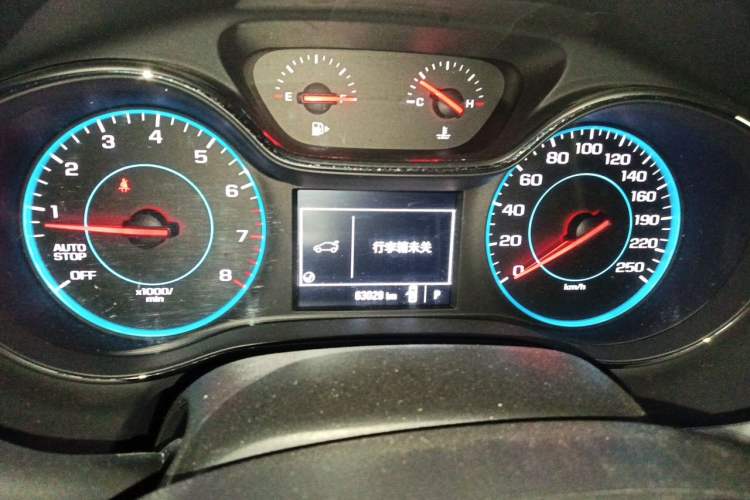 Used Chevrolet Cruze 2017 1.5L Automatic Pioneer Sunroof Edition Instrument Cluster
