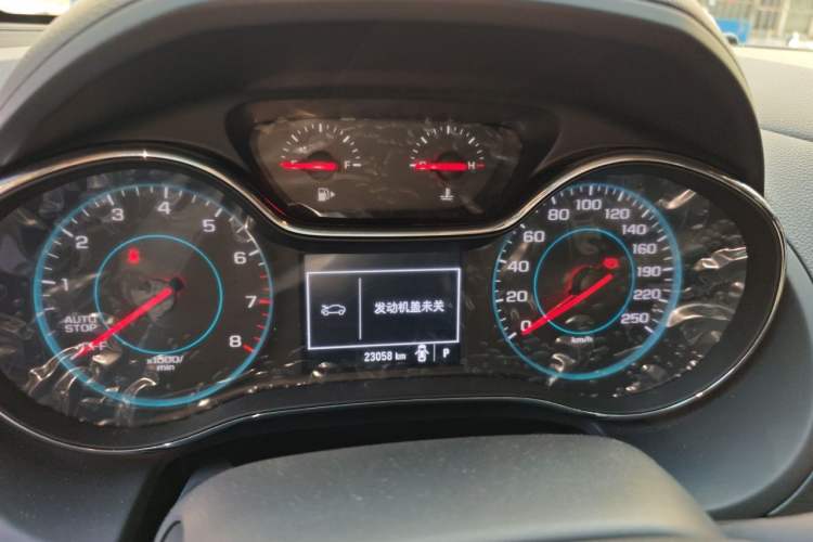 Used Chevrolet Cruze 2017 1.5L Automatic Pioneer Sunroof Edition Instrument Cluster